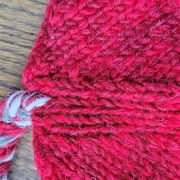 Wool Nordic Handknit Unisex Made in Nepal Red White Gray Winter Hat Tassels New - Picture 9 of 11